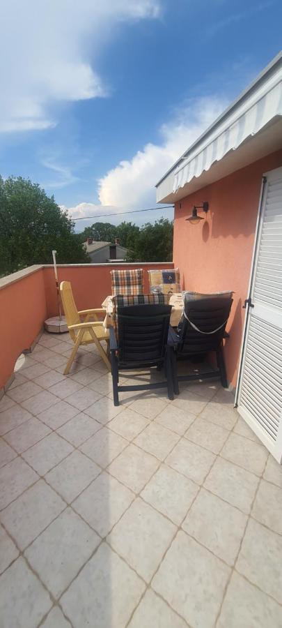 Apartments Ivanka G Malinska Dış mekan fotoğraf