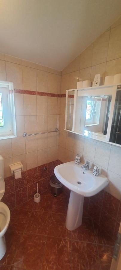Apartments Ivanka G Malinska Dış mekan fotoğraf